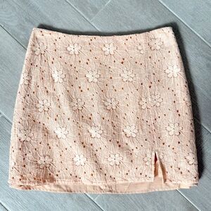 Le Lis Peach Lace Skirt